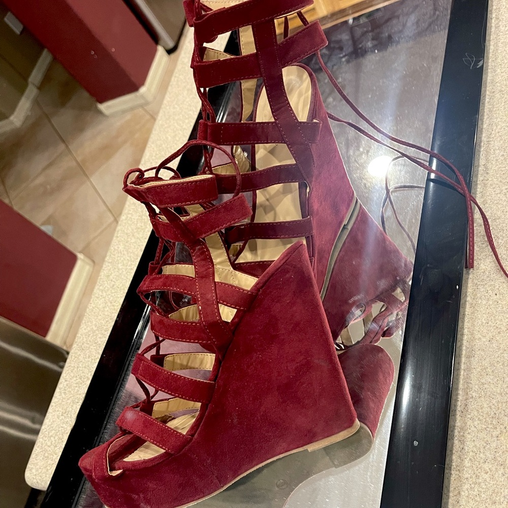Red Velvet lace up wedged heels
